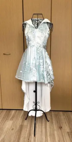 水色 フラワー刺繍 フード付きドレス