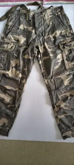 ABERCROMBIE & FITCHミリタリーカーゴパンツ