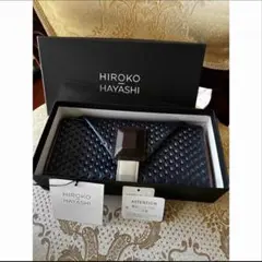 【新品未使用】HIROKO HAYASHIカラーティ長財布ネイビーのサムネイル