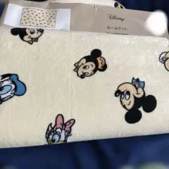 Item thumbnail for item eb30f37c-f237-4464-ae30-3f113cb363d3