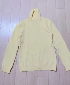 UNIQLO　カシミヤ100% イエロー セーター Lサイズ　タートル　美品
