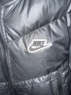 Nike ブラック ダウンジャケット