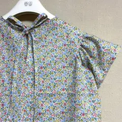 ハンドメイド♡LIBERTY ショルダーギャザーフレンチス リーブブラウスのサムネイル