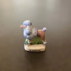 フェーヴ？　LE CANICHE