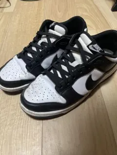 Nike Dunk Low ブラック/ホワイト