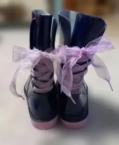 女児長靴　ネイビー ピンクソール リボン付き