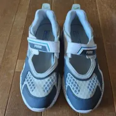 PUMA スニーカー グレー/ホワイト ベルクロのサムネイル