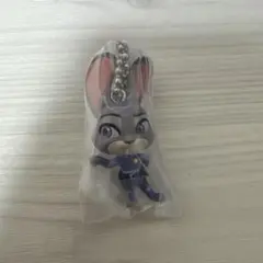 Item thumbnail for item e68c8ead-c4ae-41e7-8d3a-ed074eadcd2f