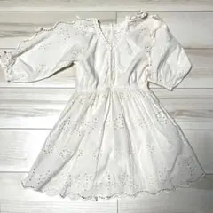 ZARA アイボリー刺繍入りワンピース 128