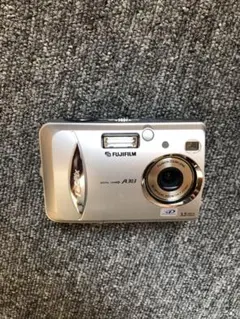 FUJI FILM FinePIX A303 デジタルカメラ　動作品　乾電池式 ☆ジャンク特価☆ 富士フィルム FUJIFILM FinePix A303 3x 単三電池