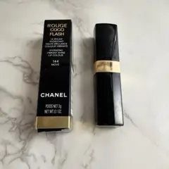 ① CHANEL ルージュ　ココ　フラッシュ　144