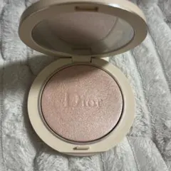 ディオールスキン フォーエヴァー クチュール ルミナイザー　02ピンクグロウ