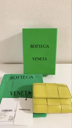 値下 ボッテガ・ヴェネタ 三つ折り財布 カセット マキシイントレチャート キウイ