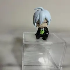 肩ズンFig. フィギュア シルバー ツイステッドワンダーランド