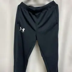 Under Armour 長ズボン ジャージ ボタン付き