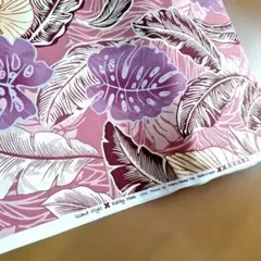 Kathy Mom Island Style モンステラ柄 生地