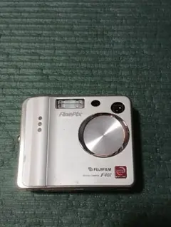 FUJIFILM FinePix F401 デジタルカメラ 本体のサムネイル