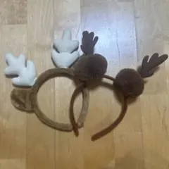 トナカイの角とポンポン耳のカチューシャ