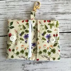 ハンドメイドコンパクトポーチ