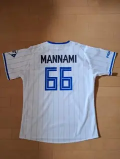 北海道日本ハムファイターズ 万波中正 ユニフォーム 66 応援グッズのサムネイル