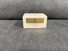 新品未開封GUERLAIN アベイユ ロイヤル ナイトクリーム リフィル 新品未開封GUERLAIN アベイユ ロイヤル ナイトクリーム リフィル