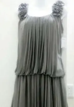 新品のタグ付き！定価38000円クイーンズコートワンピース size1