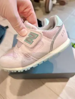 New Balance 373 キッズシューズ ピンク/ミント