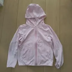 ユニクロ　120 フード付きピンク　上着　薄手