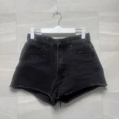 黒 デニムショートパンツ ハイウエスト フリンジ