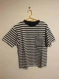 UNIQLO ボーダーTシャツ