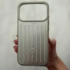 RIMOWA iPhoneケース シルバーのサムネイル