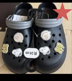 スヌーピーSNOOPY★サンダル　ブラック　キャラクターグッズ美品　クロックス風のサムネイル
