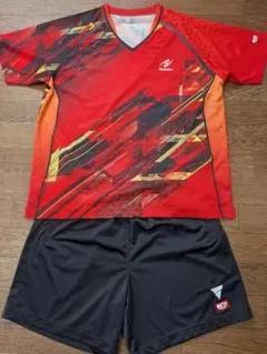 卓球　ニッタク　ユニフォーム