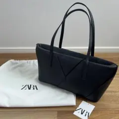 【新品】完売入手困難 ZARA 編み込み 長方形 バッグ 黒 タグ付きのサムネイル