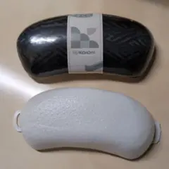 着物　帯　まくら　ブラック　柄　系　＆　ホワイト　系　2つ　セット