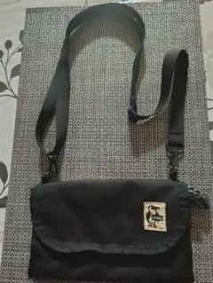 CHUMSチャムス　ブラック ナイロン サコッシュ