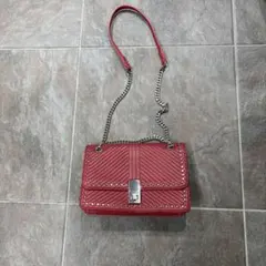 ZARA BASICスタッズ付きショルダーバッグ　赤　キルティング風