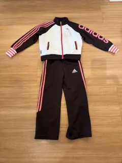adidas ジャージセットアップ(120cm)