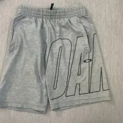 OAKLEY グレー ショートパンツ XS/Sのサムネイル