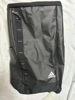 adidas リュック・バックパック