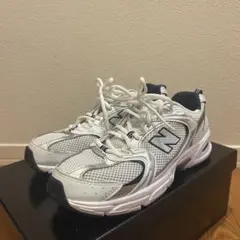 美品ニューバランスMR530SG23.5アディダスvans NewBalance - メルカリ