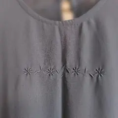 黒のリバーシブル　エプロン　割烹着