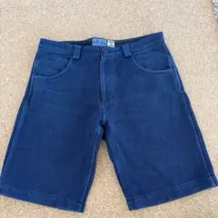 BLUE BLUE ネイビー ショートパンツのサムネイル