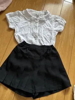 130サイズ 襟付きシャツとスカートセット