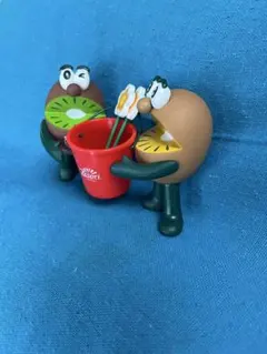 Zespri キウイブラザーズ フィギュア 赤バケツセット