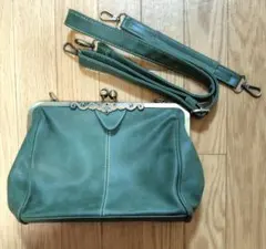 グリーンレザー風がま口ショルダーバッグハンドバッグ緑ヴィンテージ風