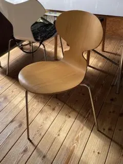 FRITZ HANSEN アントチェア 3本脚