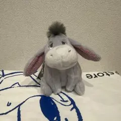 イーヨー ぬいぐるみ ピンク×ブルー Winter - メルカリ