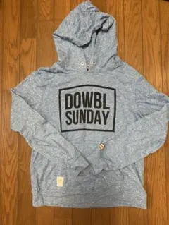 美品‼️dowbl パーカーのサムネイル