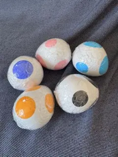 ヨッシー めじるしアクセサリー 5種セット　黒 水色 青 オレンジ ピンク